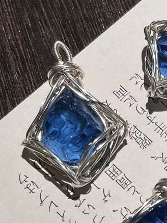 Natural crystal hand-wound necklace pendant