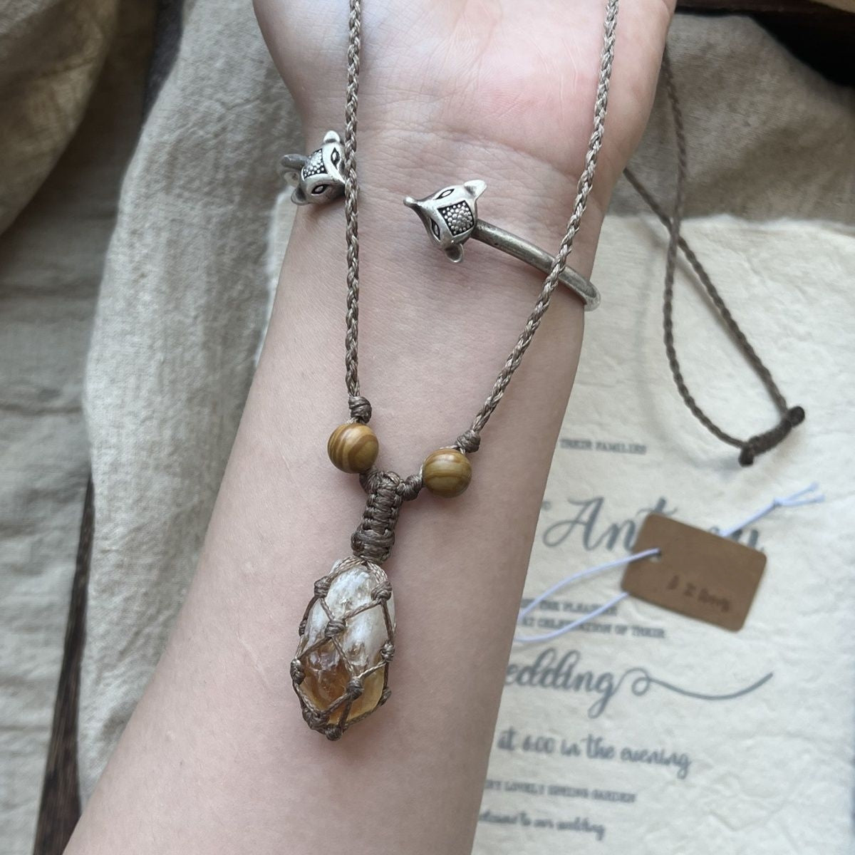 Hand-woven necklace retro versatile crystal necklace