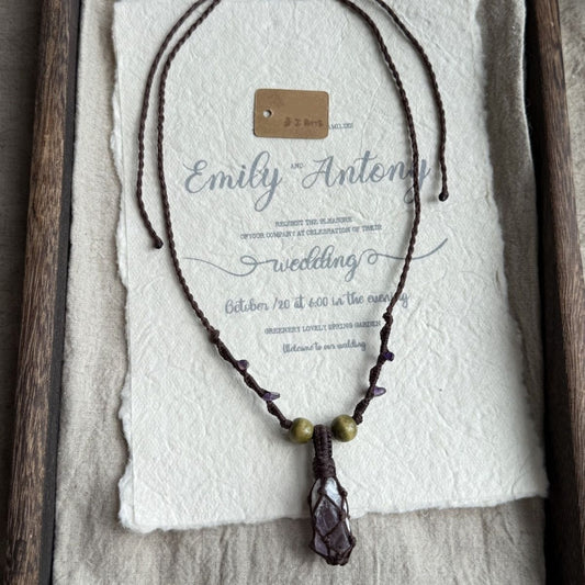 Hand-woven necklace retro versatile crystal necklace