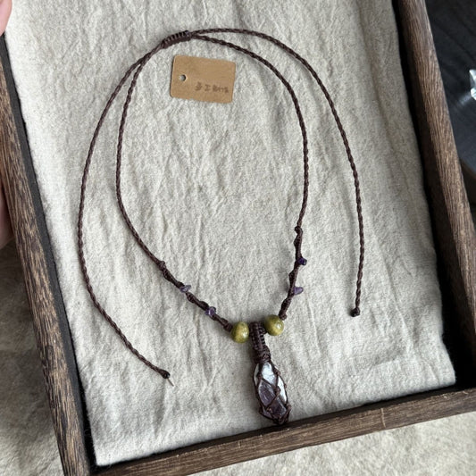Hand-woven necklace retro versatile crystal necklace