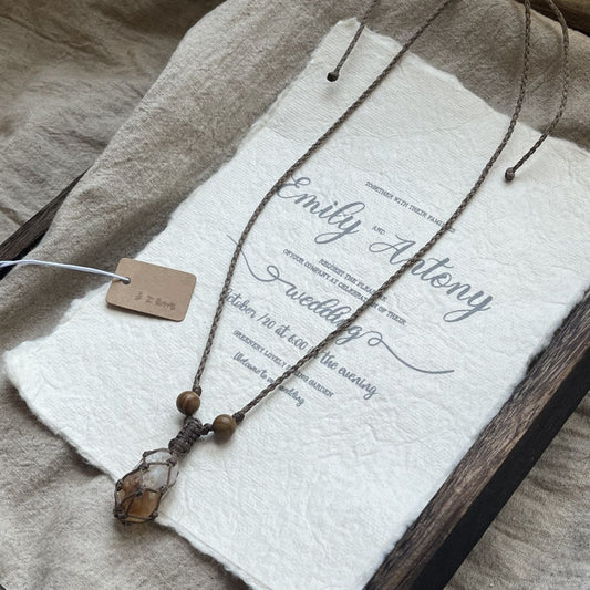 Hand-woven necklace retro versatile crystal necklace